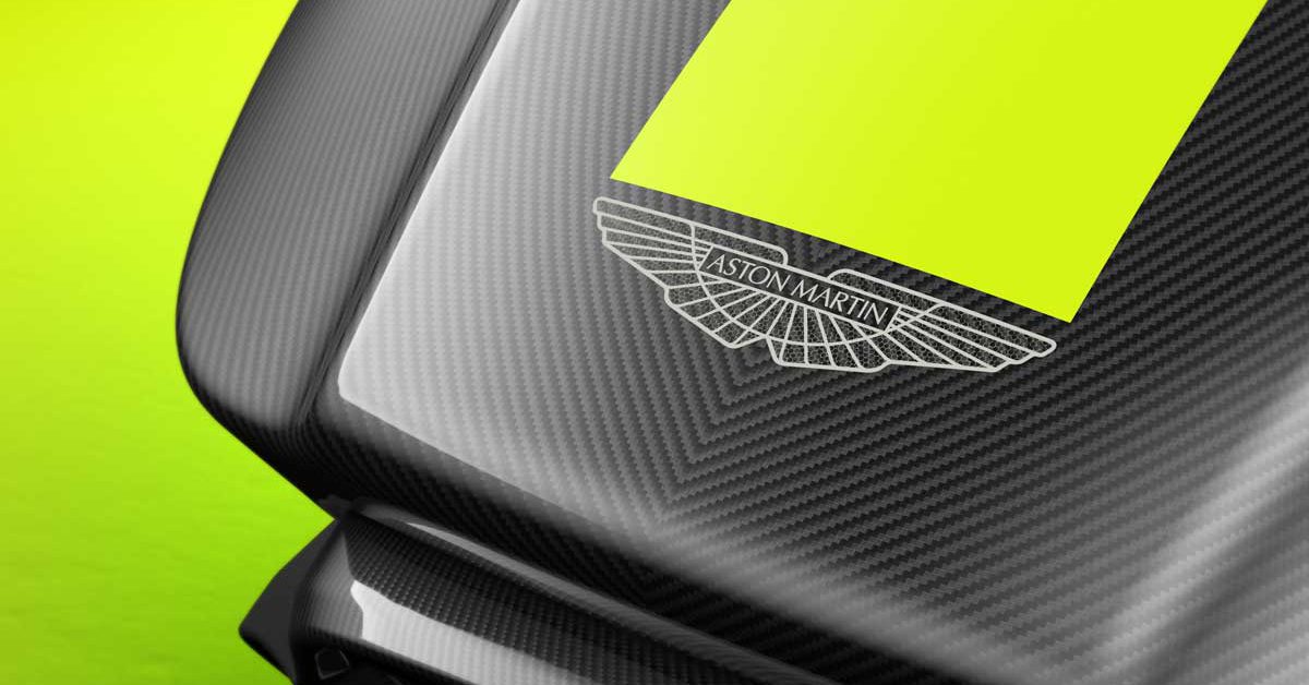 Curv AMR-C01 Aston Martin Luxury Home Racing Simulator